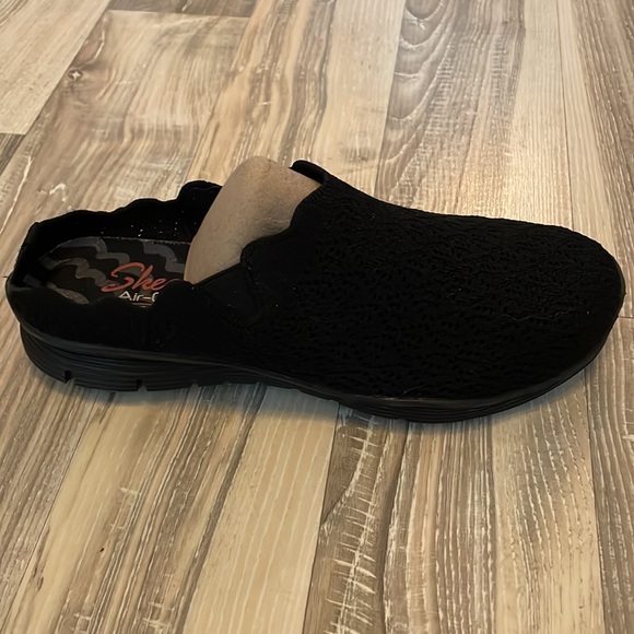Sketchers Air-cooled Memory Foam Black - Picture 2 of 7